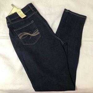 Brand New “DJ JEANS”